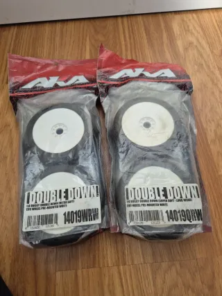 Ruedas AKA 1:8 Buggy Double Down