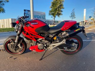 Ducati Monster 696 ABS Carbono