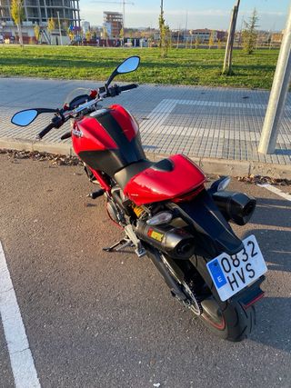 Ducati Monster 696 ABS Carbono