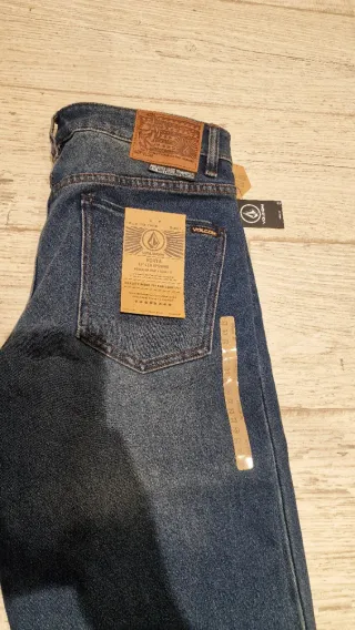 Volcom Vorta Slim Straight Jeans talla 33 largo 34