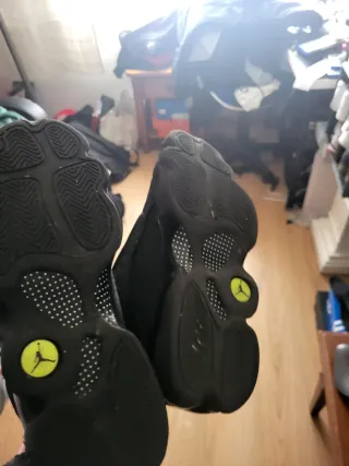 Jordan 13 Black Cat