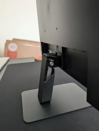 Monitor LG 24 QHD IPS 100Hz USB-C