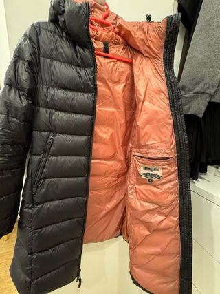 Blauer plumífero mujer negro