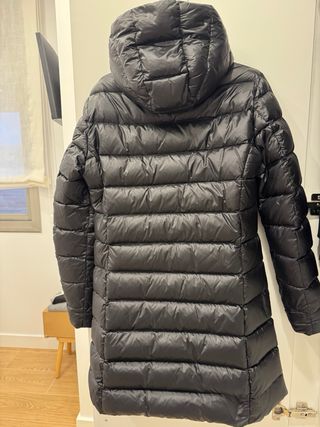 Blauer plumífero mujer negro