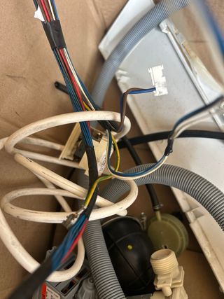 Motor Lavadora Indesit IWC6105