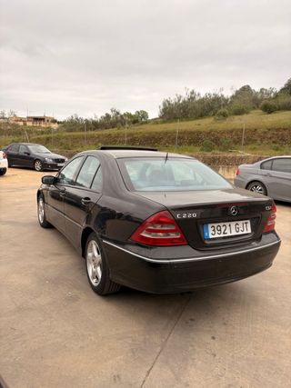 Mercedes-Benz c220 2003