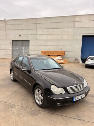 Mercedes-Benz c220 2003