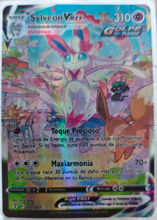 Carta Pokémon Sylveon VMAX 212/203