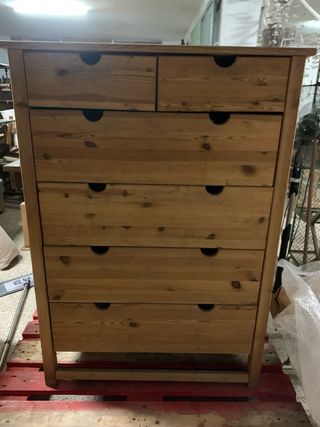 Cómoda de madera con 6 cajones