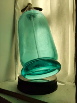 Sifón antiguo azul turquesa uranio.G. Hubert. CAEN