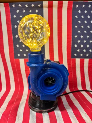 Lampada design industriale turbo