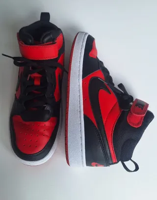 Nike Court Borough Mid 2 Talla 40