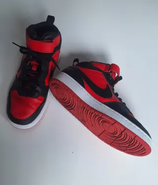 Nike Court Borough Mid 2 Talla 40
