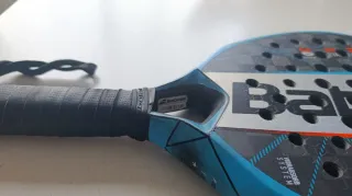 Pala pádel Babolat Air Viper.Usada 5 partidos