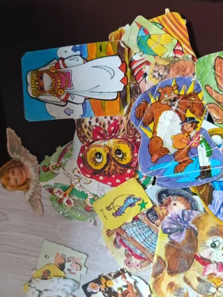 Lott 100 figurine per bambini