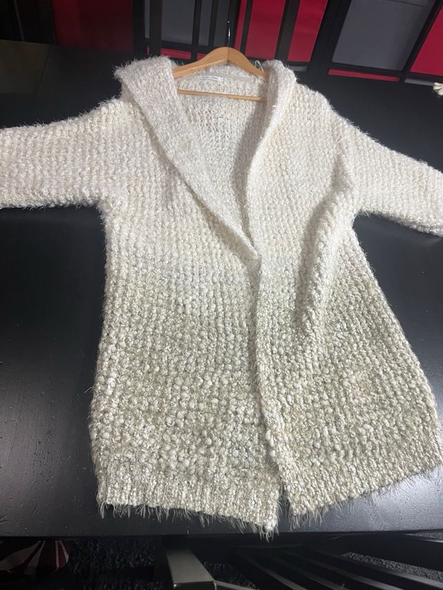 Chaqueta/Cárdigan Beige y Blanco (degradado verde)