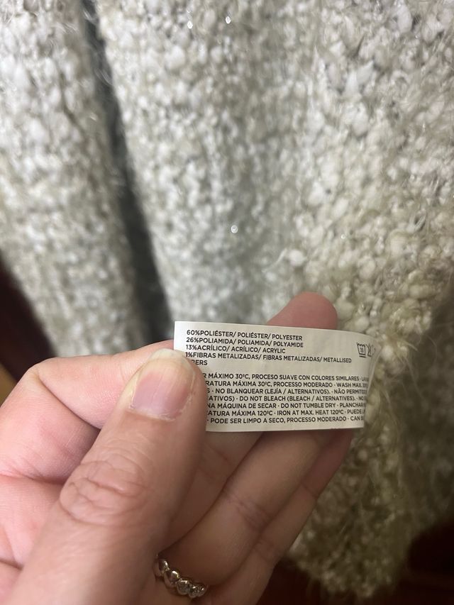 Chaqueta/Cárdigan Beige y Blanco (degradado verde)