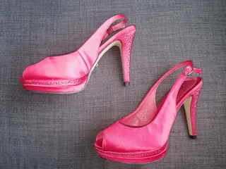 Sandalias fiesta Menbur T. 37