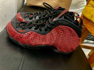 Nike Air Foamposite One Talla 41 Cracked Lava