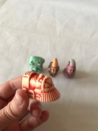 Confezione di figurine Kinder Sorpresa Totem anni '90