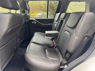 NISSAN Pathfinder 3.0dCi 231 CV LE V6 7Pl AT TBOSE