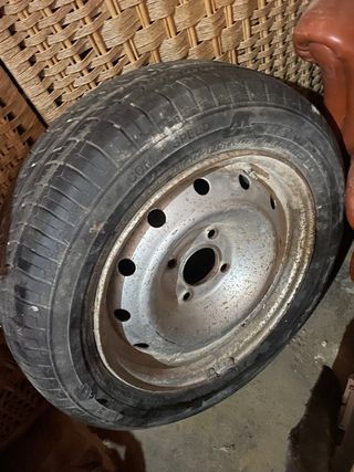 Rueda de repuesto Peugeot 206