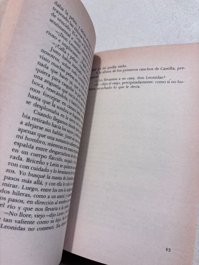 Los jefes ; Los cachorros de Mario Vargas Llosa