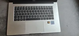 Huawei Matebook ryzen 5