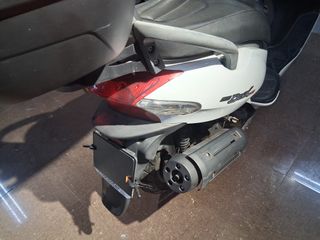 Kymco Grand Dink 125 Blanca