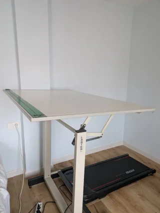 Mesa de Dibujo Técnico Blanco y Verde