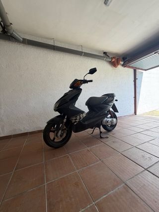 Yamaha Aerox 50 R Negra