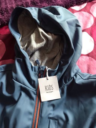 Chubasquero azul 11/12 años