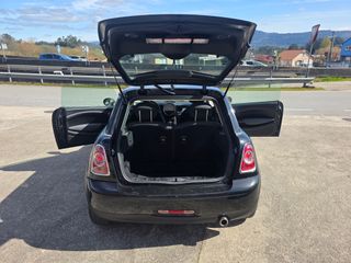 MINI COOPER ONE D  2011