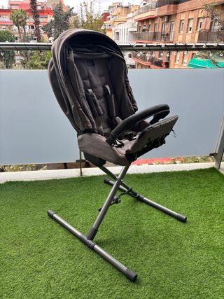 Cochecito Inglesina Aptica con capazo y soporte