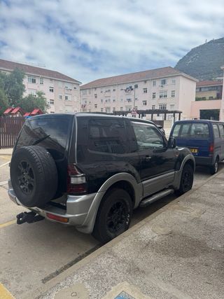 Mitsubishi Montero 2001