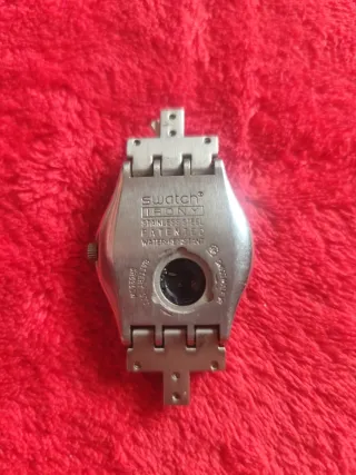 Orologio Swatch con Cristalli