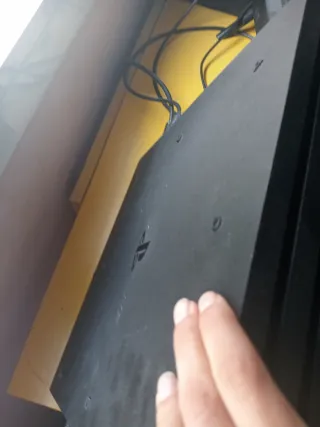 PlayStation 4 Pro + 3 mandos