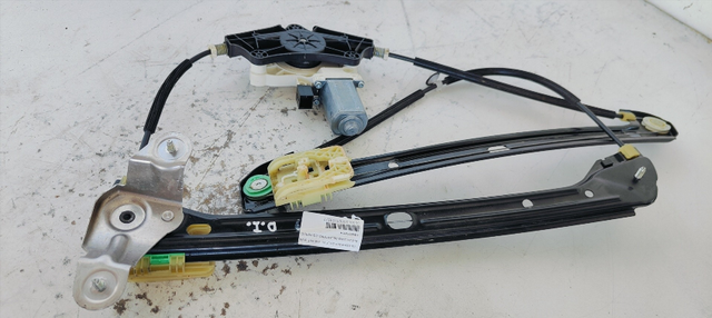 ALZAVETRO ANTERIORE SINISTRO VOLKSWAGEN GOLF VI