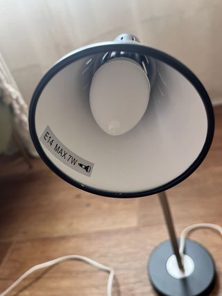 Lámpara flexo escritorio metal y plástico