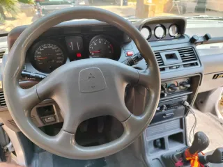 Mitsubishi Montero 2000
