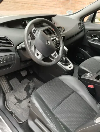 Renault Scenic 2013
