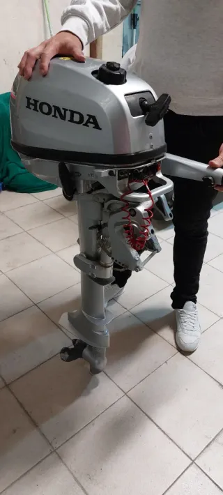 Honda 4 tiempo fueraborda