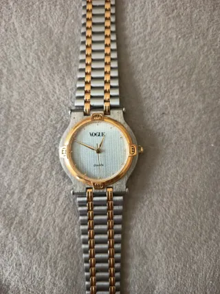Reloj Vogue Mujer Dorado y Plateado