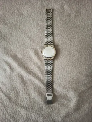 Reloj Vogue Mujer Dorado y Plateado