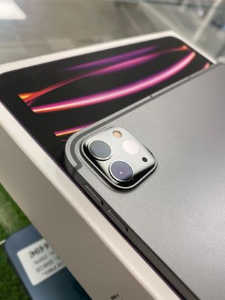 iPad Pro 11" M2 4th Gen WiFi + Cell