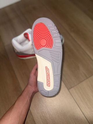 Jordan Retro 3 Rojas y Blancas