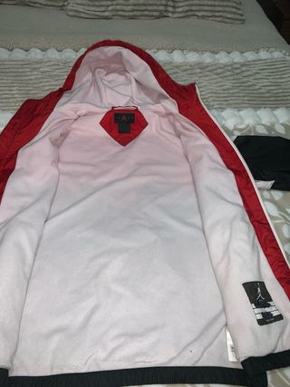 Sudadera Jordan Roja y Negra