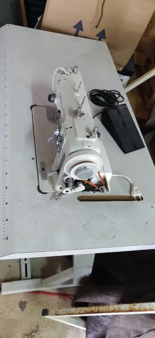 Máquina de coser Refrey 417 Industrial