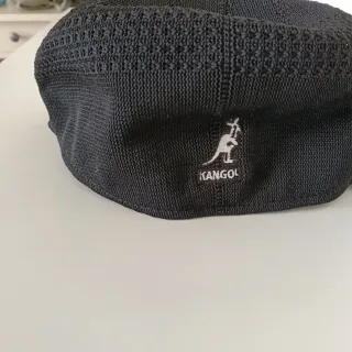 Gorra Kangol Negra Nueva
