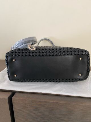 Bolso GUESS Negro nuevo a estrenar